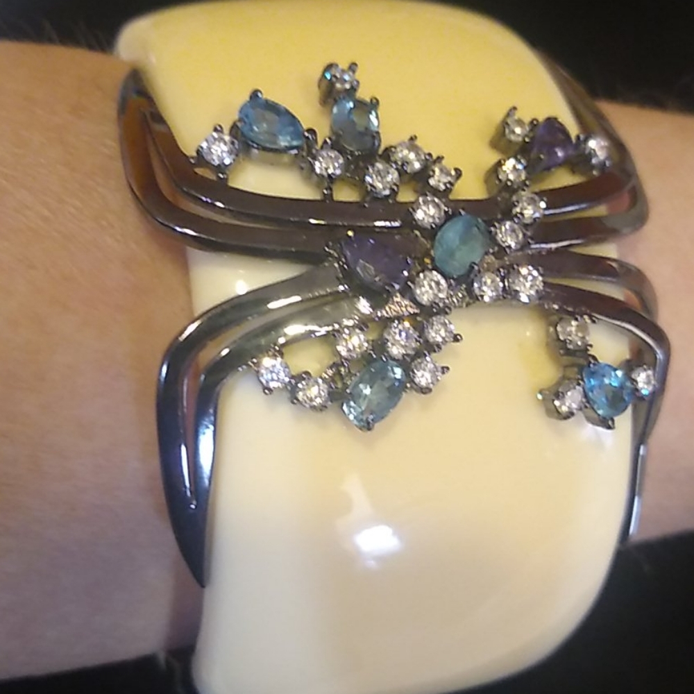 High end silver gemstones bracelet